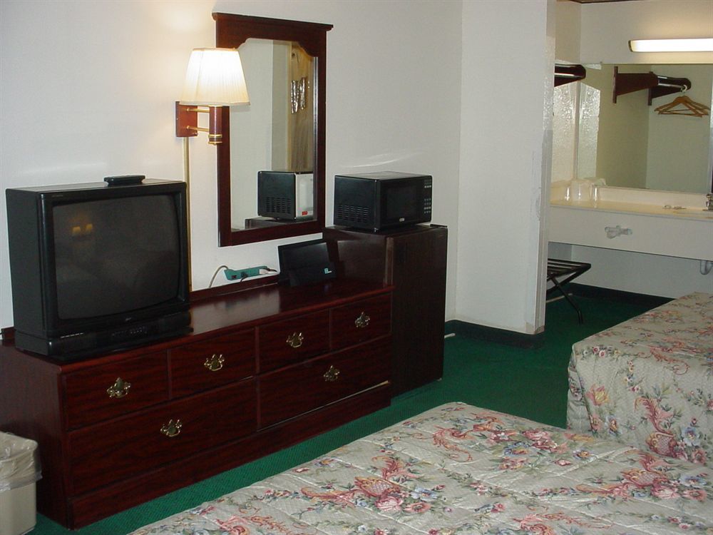 Hotel Walterboro Southwest Buitenkant foto