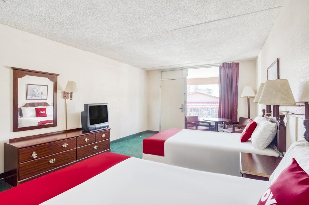 Hotel Walterboro Southwest Buitenkant foto